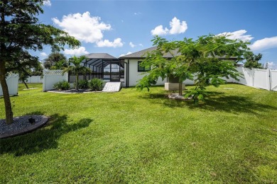 Welcome to your Florida dream home on a cul-de-sac in the on Rotonda Golf and Country Club The Palms Course in Florida - for sale on GolfHomes.com, golf home, golf lot
