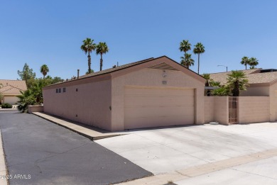 Welcome to this beautiful property in the highly desirable 55+ on Deer Valley Golf Course in Arizona - for sale on GolfHomes.com, golf home, golf lot