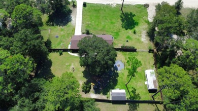 Day sleeper! Please allow 24 hour notice to show. I'M TOLD THE on Wildwood Country Club in Florida - for sale on GolfHomes.com, golf home, golf lot