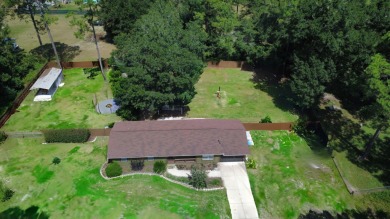 Day sleeper! Please allow 24 hour notice to show. I'M TOLD THE on Wildwood Country Club in Florida - for sale on GolfHomes.com, golf home, golf lot