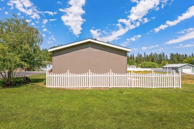 BRAND NEW manufactured home promises contemporary creature on McCloud Golf Club in California - for sale on GolfHomes.com, golf home, golf lot