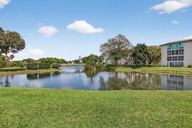 Lovely, bright & well maintained 1bed/1bath FIRST FLOOR in on Wynmoor Golf Course in Florida - for sale on GolfHomes.com, golf home, golf lot