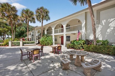 Lovely, bright & well maintained 1bed/1bath FIRST FLOOR in on Wynmoor Golf Course in Florida - for sale on GolfHomes.com, golf home, golf lot