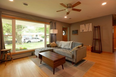 Updated 2 bedroom 2 bath ranch home just steps from a on Odana Hills Golf Course in Wisconsin - for sale on GolfHomes.com, golf home, golf lot