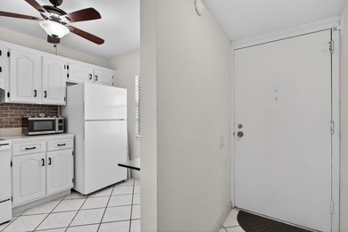 Lovely, bright & well maintained 1bed/1bath FIRST FLOOR in on Wynmoor Golf Course in Florida - for sale on GolfHomes.com, golf home, golf lot