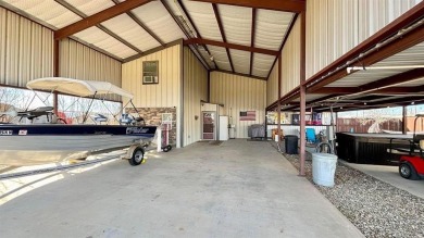 This charming 2-bedroom, 2-bathroom, 1,100 SF barndominium is on Links At Lands End in Texas - for sale on GolfHomes.com, golf home, golf lot