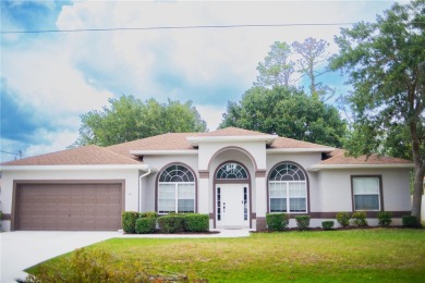 Welcome to this great 4-bed, 3-bath plus office home in the best on The Grand Club Cypress Course in Florida - for sale on GolfHomes.com, golf home, golf lot