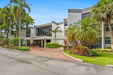 Rarely available 2BR/2.5BA/1,230 sq. ft. condo in desirable on Bonaventure Country Club in Florida - for sale on GolfHomes.com, golf home, golf lot