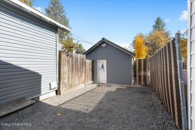 Welcome to this delightful classic downtown Coeur d'Alene home! on Coeur D Alene Resort Golf Course in Idaho - for sale on GolfHomes.com, golf home, golf lot