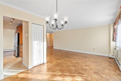 Commuter's dream! 3 bedrooms, 2 bathrooms with terrace on Scarsdale Golf Club in New York - for sale on GolfHomes.com, golf home, golf lot