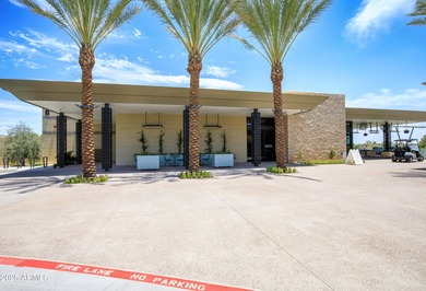 Terrific updated, remodeled and meticulously cared-for home on Arizona Biltmore Golf and Country Club in Arizona - for sale on GolfHomes.com, golf home, golf lot