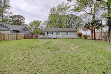 As they say, location, location, location!  NO HOA and a golf on Beachwood Golf Club in South Carolina - for sale on GolfHomes.com, golf home, golf lot