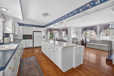 Welcome to 171 Wetherburn Court, located in the Williamsburg on Danville Country Club in Kentucky - for sale on GolfHomes.com, golf home, golf lot