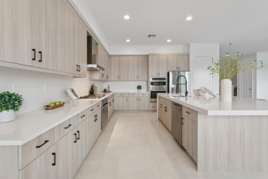 Brand new, never lived in luxury home on the absolute best long on Boca Raton Municipal Golf Course in Florida - for sale on GolfHomes.com, golf home, golf lot