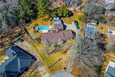 Just in time for Spring!! Beautiful home with great floor plan on Lakewood Golf Course in Alabama - for sale on GolfHomes.com, golf home, golf lot