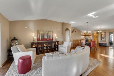 Absolutely amazing one-level living in The Wilds Golf Course on The Wilds Golf Club in Minnesota - for sale on GolfHomes.com, golf home, golf lot