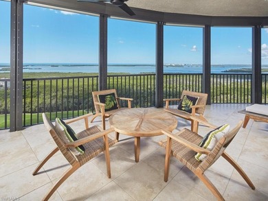 FULL GOLF MEMBERSHIP AVAILABLE! Sweeping southwestern views and on The Colony Golf and Country Club in Florida - for sale on GolfHomes.com, golf home, golf lot