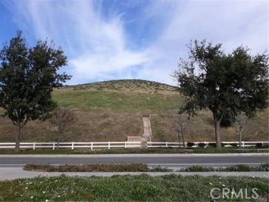 INVESTMENT  POSSIBLE FUTURE HOME SITE. Residential undeveloped on Simi Hills Golf Course in California - for sale on GolfHomes.com, golf home, golf lot