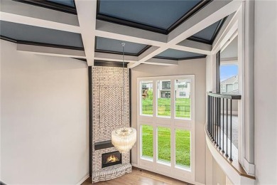 Beautiful, open & light w/vaulted ceilings. GRT rm w/FP opens to on Staley Farms Golf Club in Missouri - for sale on GolfHomes.com, golf home, golf lot