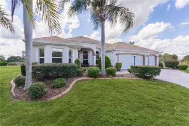EXQUISITE GARDENIA MODEL |GOLF FRONT! POOL HOME | GOLF CAR on The Links of Spruce Creek in Florida - for sale on GolfHomes.com, golf home, golf lot