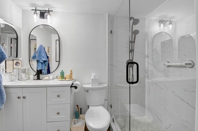 Must see this TOTALLY RENOVATED 1/1.5 first-floor condo close to on Kings Point Golf -Flanders Way in Florida - for sale on GolfHomes.com, golf home, golf lot