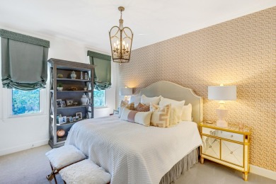 UPGRADED BARCLAY UNIT! Furnishings are negotiable. A beautiful on Kelly Plantation Golf Club in Florida - for sale on GolfHomes.com, golf home, golf lot
