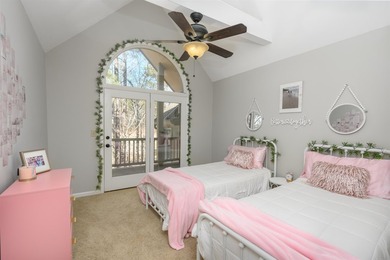 Unique townhome opportunity in the heart of Reynolds Lake on Reynolds Lake Oconee - The Oconee in Georgia - for sale on GolfHomes.com, golf home, golf lot