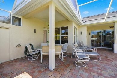 Beautifully updated 1994 Palmwood Bahama Breeze courtyard pool on Glen Lakes Country Club in Florida - for sale on GolfHomes.com, golf home, golf lot