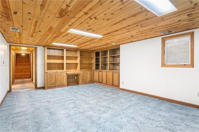 This charming 3-bedroom, 3-bath rambler blends modern updates on Midland Hills Country Club in Minnesota - for sale on GolfHomes.com, golf home, golf lot