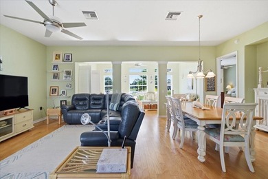 Beautifully updated 1994 Palmwood Bahama Breeze courtyard pool on Glen Lakes Country Club in Florida - for sale on GolfHomes.com, golf home, golf lot