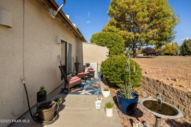Beautifully updated townhome conveniently located near the golf on Prescott Golf and Country Club in Arizona - for sale on GolfHomes.com, golf home, golf lot