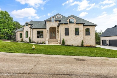 Sophisticated Living in the Heart of Oak Ridge

Welcome to 132 on Centennial Golf Course in Tennessee - for sale on GolfHomes.com, golf home, golf lot