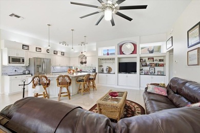 Beautifully updated 1994 Palmwood Bahama Breeze courtyard pool on Glen Lakes Country Club in Florida - for sale on GolfHomes.com, golf home, golf lot