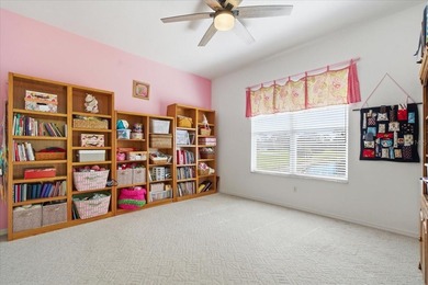 Beautifully updated 1994 Palmwood Bahama Breeze courtyard pool on Glen Lakes Country Club in Florida - for sale on GolfHomes.com, golf home, golf lot