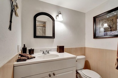 Bright first floor condo in Wynmoor, a gated 55 plus community on Wynmoor Golf Course in Florida - for sale on GolfHomes.com, golf home, golf lot