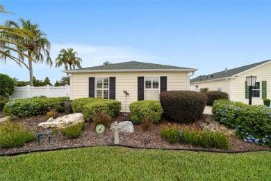 Welcome to this PRIVATE, UNIQUE, PET-FRIENDLY, FULLY FENCED on Glenview Championship Golf and Country Club in Florida - for sale on GolfHomes.com, golf home, golf lot