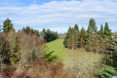 Beautifully updated 3 BR, 3 bath home overlooking the 11th hole on SunLand Golf and Country Club in Washington - for sale on GolfHomes.com, golf home, golf lot