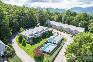 Great opportunity to live at the Lynx Condominiums, this is an on Black Mountain Golf Course in North Carolina - for sale on GolfHomes.com, golf home, golf lot