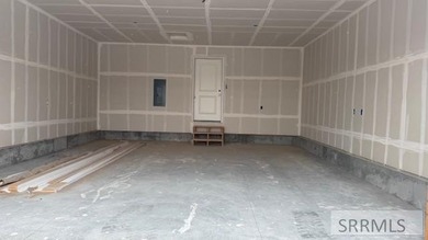 I am excited to introduce you to Copper Creek Homes' G-Twin on Sage Lakes Municipal Golf Course in ID - for sale on GolfHomes.com, golf home, golf lot