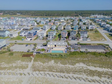 FRESH NEW LOOK!!! Interior repainted, new carpet downstairs, and on Carolina National Golf Club in North Carolina - for sale on GolfHomes.com, golf home, golf lot