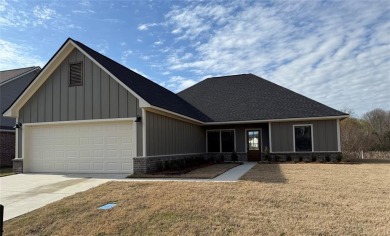 MOVE IN READY! Come home to rolling hills in this Hal Sutton on Olde Oaks Golf Club in Louisiana - for sale on GolfHomes.com, golf home, golf lot