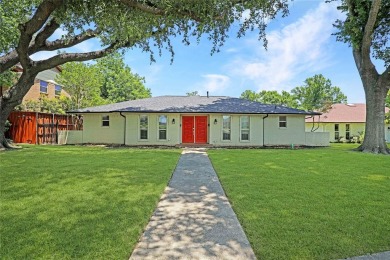 Located in Northwood Estates this remodeled Ranch home is on Royal Oaks Country Club in Texas - for sale on GolfHomes.com, golf home, golf lot