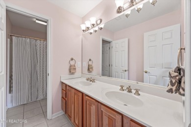 STUNNING all-brick home in the Ruggles Ferry Golf community! on Ruggles Ferry Golf Club in Tennessee - for sale on GolfHomes.com, golf home, golf lot