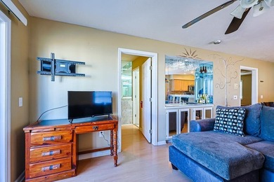 njoy resort-style living in this beautiful 2-bedroom, 2-bath on River Oaks Golf Plantation  in South Carolina - for sale on GolfHomes.com, golf home, golf lot