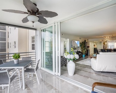 Gorgeous renovated 2 bed, 2 bath condo in all-ages Palm Aire on Palm-Aire Country Club and Resort - The Oaks in Florida - for sale on GolfHomes.com, golf home, golf lot