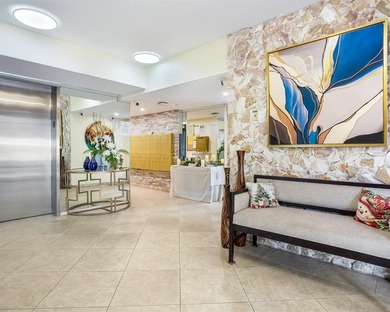 Gorgeous renovated 2 bed, 2 bath condo in all-ages Palm Aire on Palm-Aire Country Club and Resort - The Oaks in Florida - for sale on GolfHomes.com, golf home, golf lot