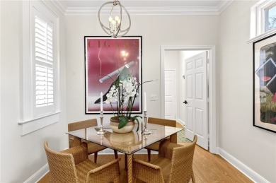 Lovely 3 Bedroom, 2 Bath golf course home in Vero's premier on Oak Harbor Country Club in Florida - for sale on GolfHomes.com, golf home, golf lot