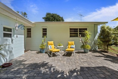 Welcome to your laid-back slice of coastal paradise, nestled on Spessard Holland Golf Course in Florida - for sale on GolfHomes.com, golf home, golf lot