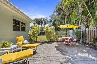 Welcome to your laid-back slice of coastal paradise, nestled on Spessard Holland Golf Course in Florida - for sale on GolfHomes.com, golf home, golf lot