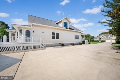 Stunning coastal home located just 3 miles to downtown Bethany on Salt Pond Golf Club in Delaware - for sale on GolfHomes.com, golf home, golf lot
